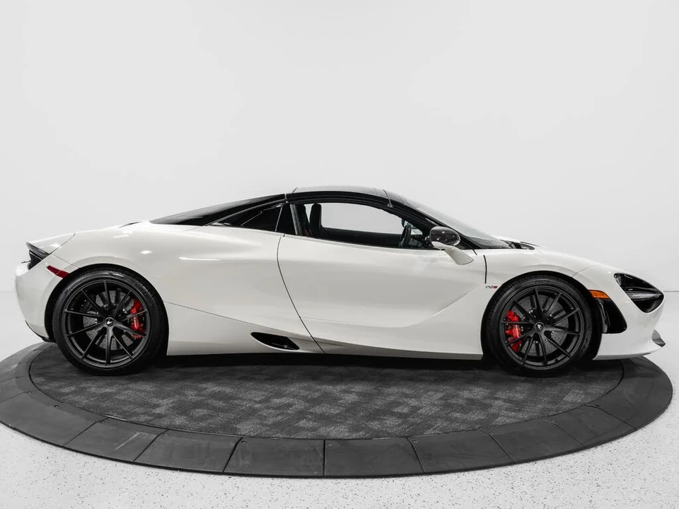 2021 McLaren 720S Spider - Image 25 of 31