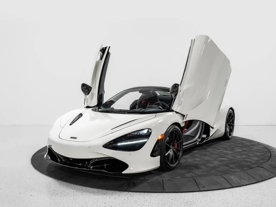2021 McLaren 720S Spider - Image 2 of 31