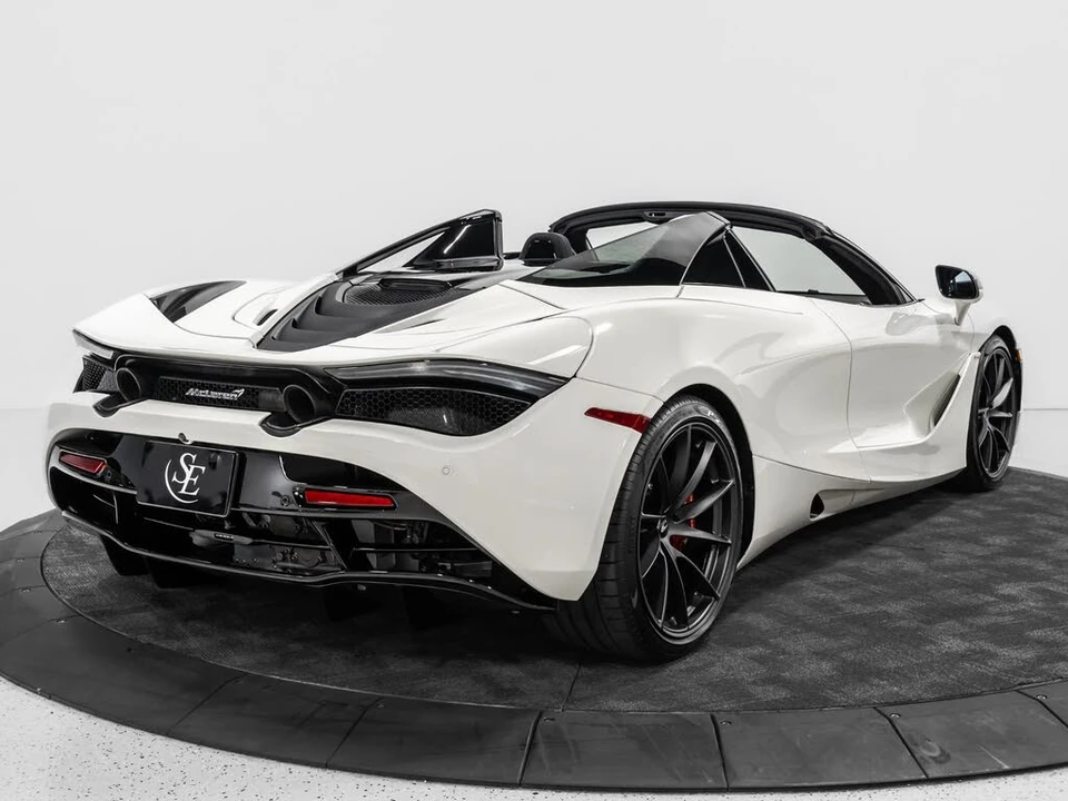 2021 McLaren 720S Spider - Image 10 of 31