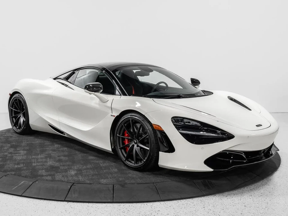 2021 McLaren 720S Spider - Image 26 of 31