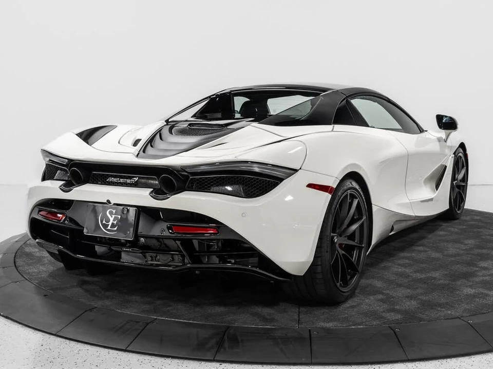 2021 McLaren 720S Spider - Image 23 of 31