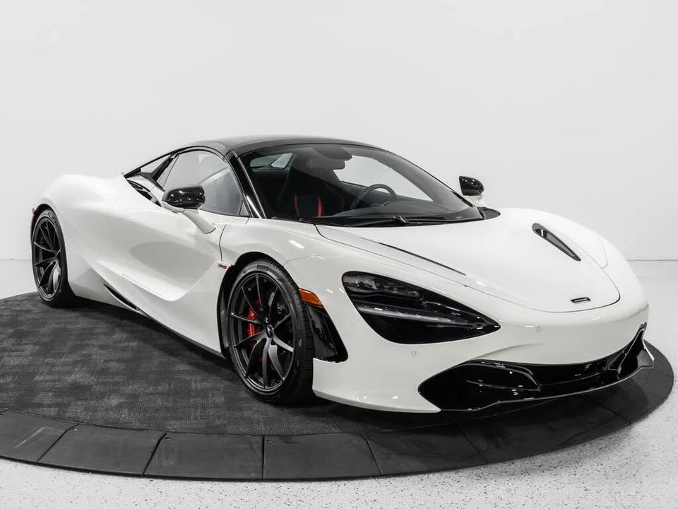 2021 McLaren 720S Spider - Image 27 of 31