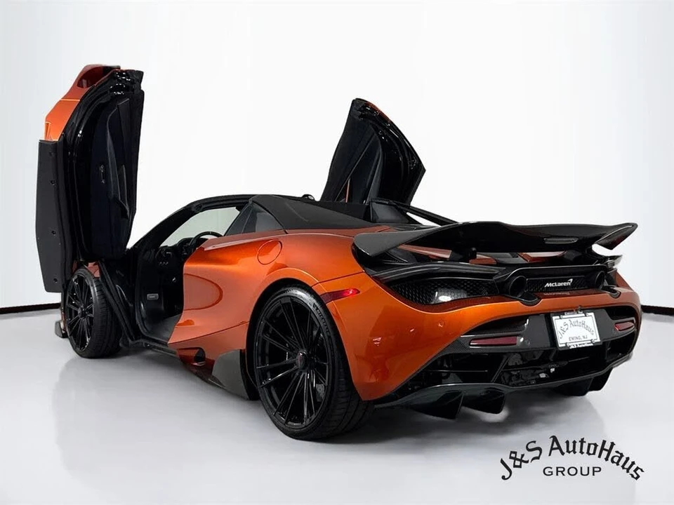 2021 McLaren 720S Spider - Image 5 of 31