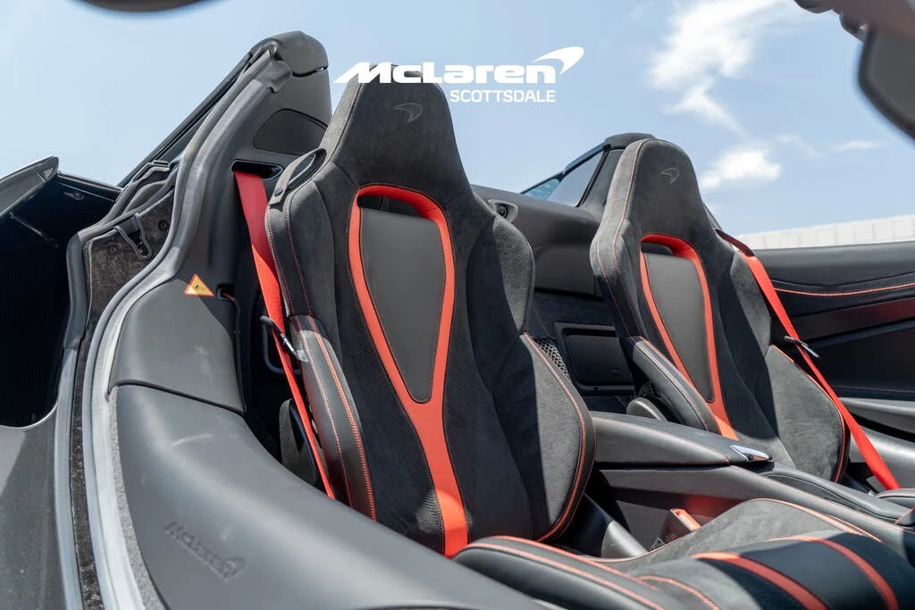 2021 McLaren 720S Spider - Image 12 of 31