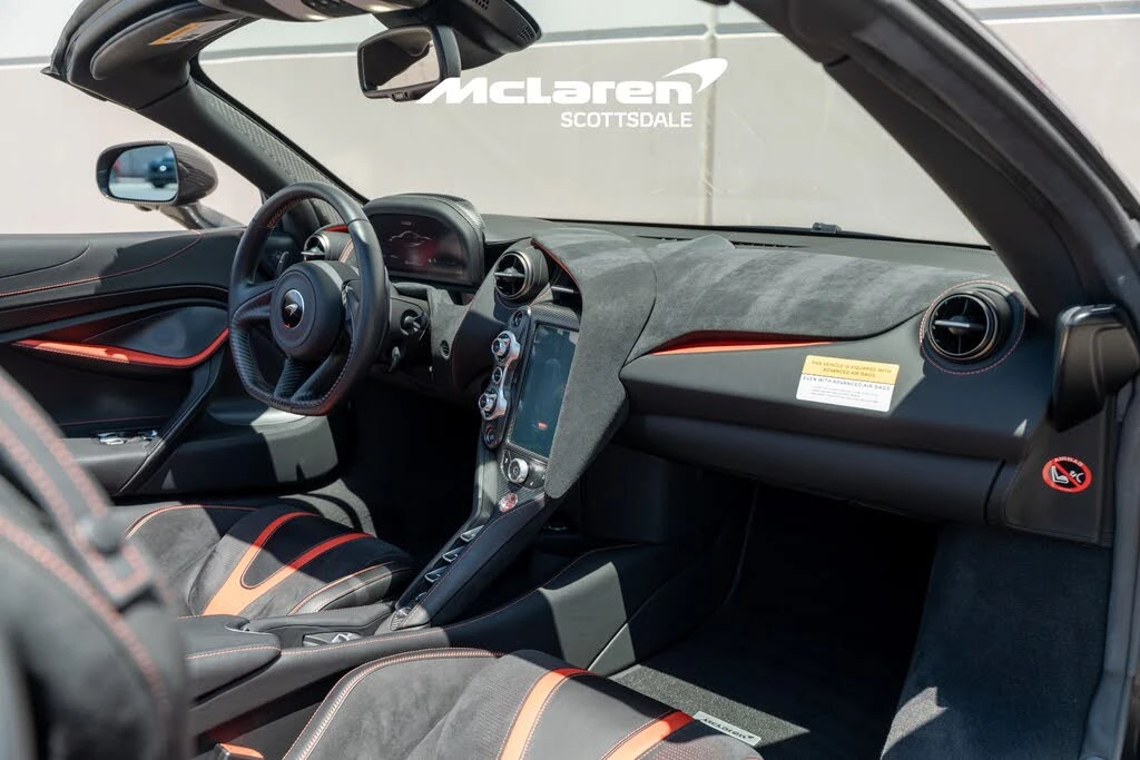 2021 McLaren 720S Spider - Image 17 of 31