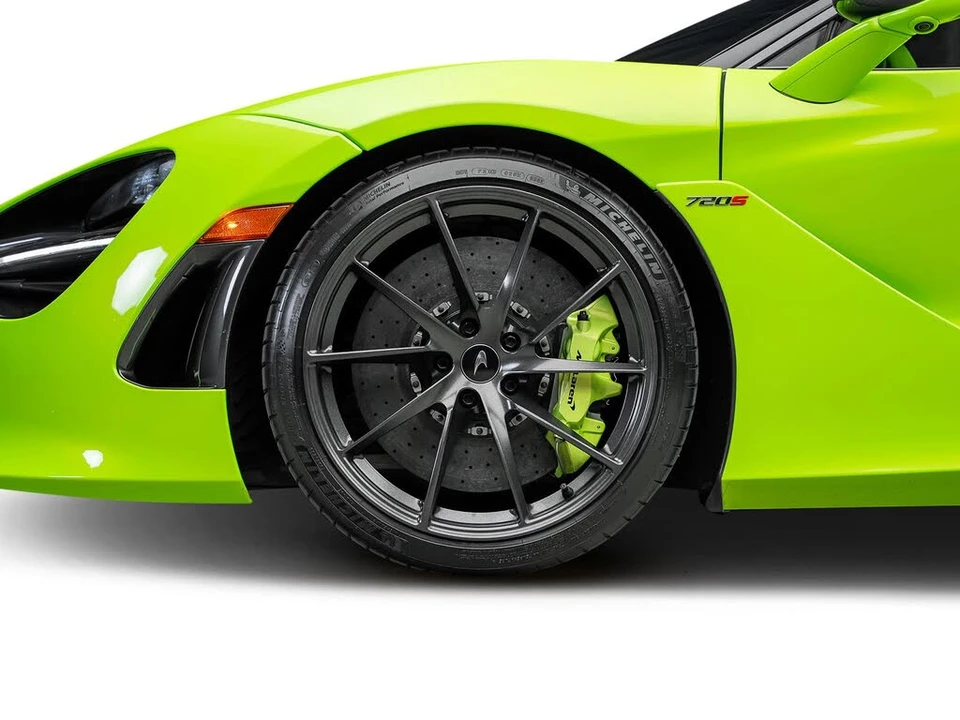 2021 McLaren 720S Spider - Image 22 of 31