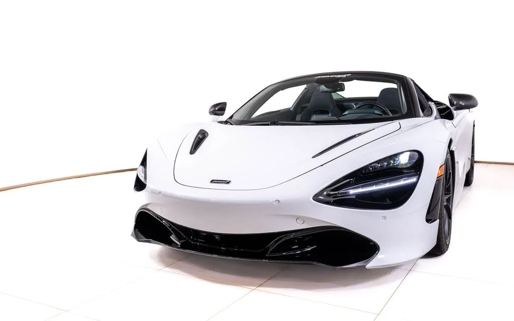 2021 McLaren 720S Spider - Image 12 of 27
