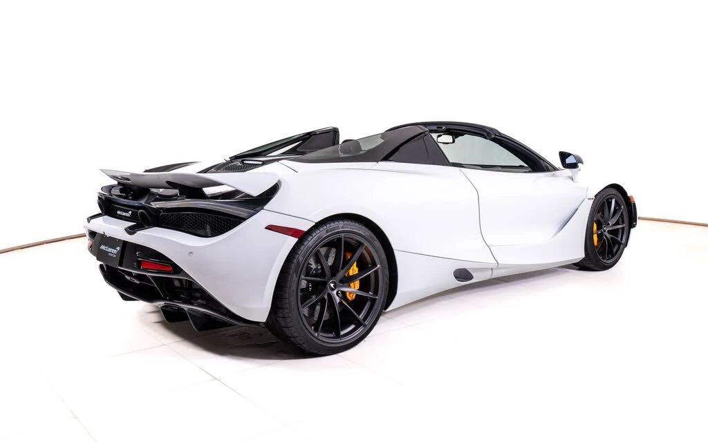 2021 McLaren 720S Spider - Image 7 of 27