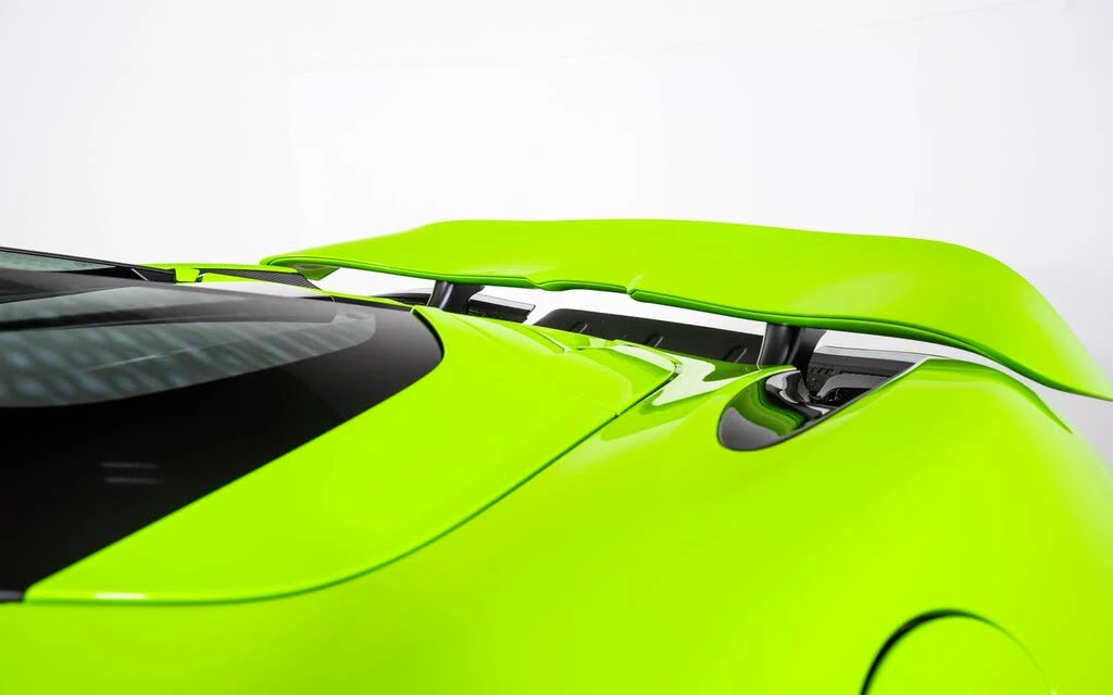 2021 McLaren 720S Spider - Image 15 of 29
