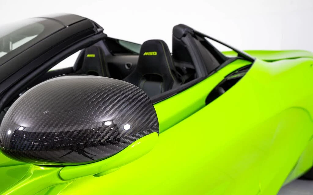 2021 McLaren 720S Spider - Image 16 of 29