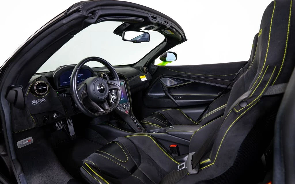 2021 McLaren 720S Spider - Image 25 of 29