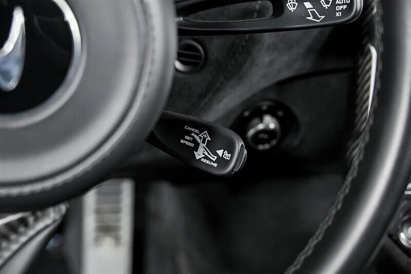 2021 McLaren 720S Spider - Image 30 of 31