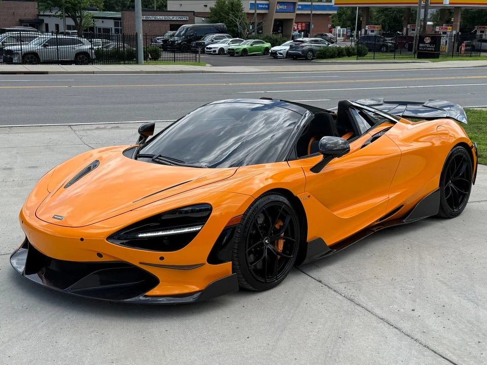 2021 McLaren 720S - Image 4 of 31