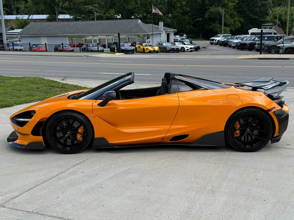 2021 McLaren 720S - Image 11 of 31