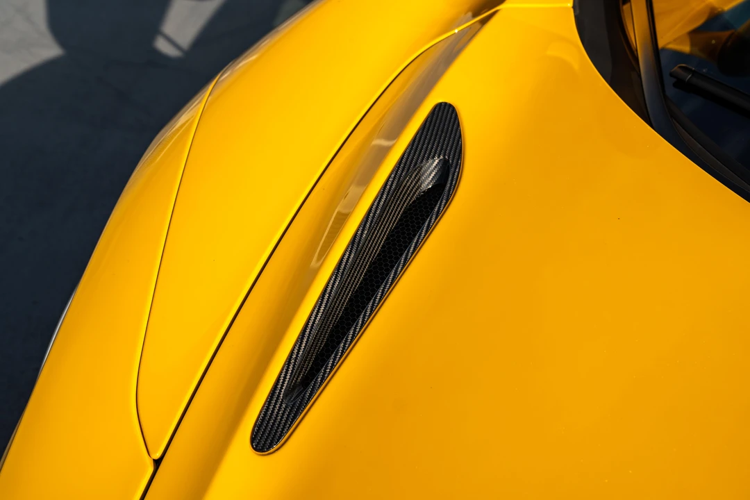 2021 McLaren 720S - Image 26 of 31