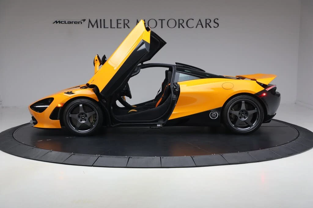 2021 McLaren 720S - Image 15 of 31