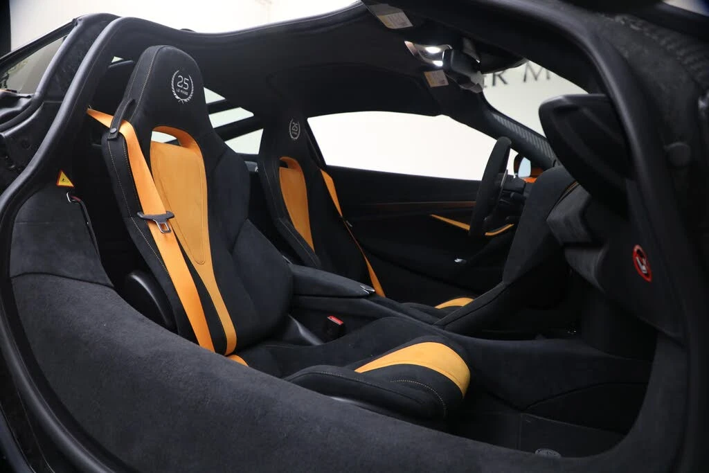 2021 McLaren 720S - Image 23 of 31