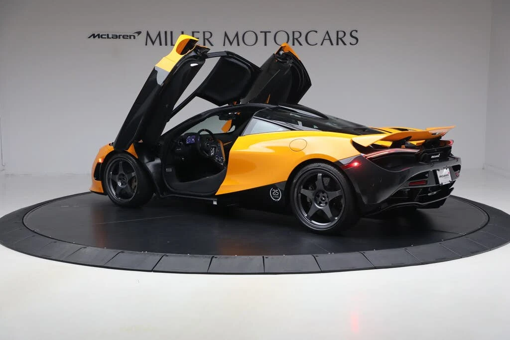 2021 McLaren 720S - Image 16 of 31