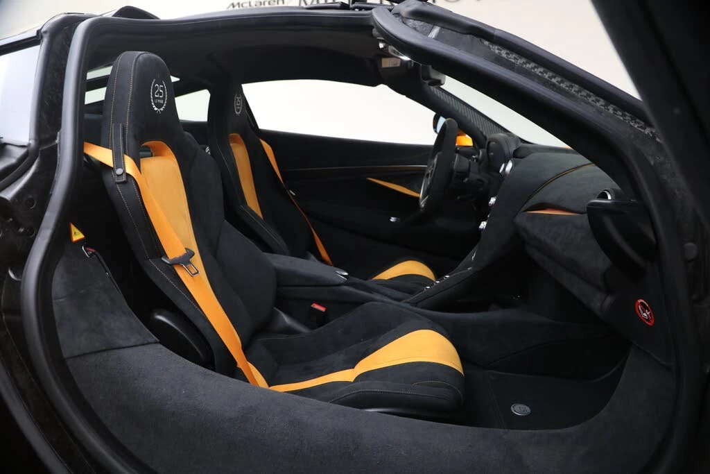 2021 McLaren 720S - Image 24 of 31