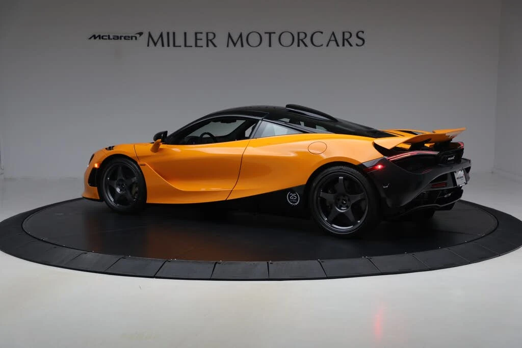 2021 McLaren 720S - Image 4 of 31
