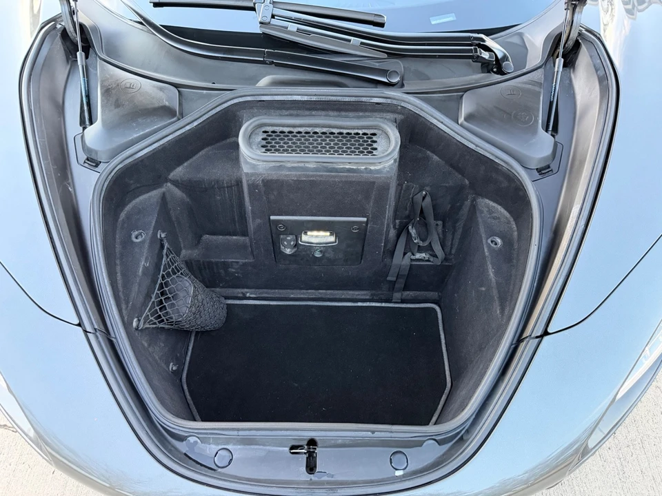 2021 McLaren 720S - Image 15 of 18