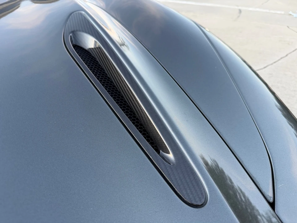 2021 McLaren 720S - Image 16 of 18