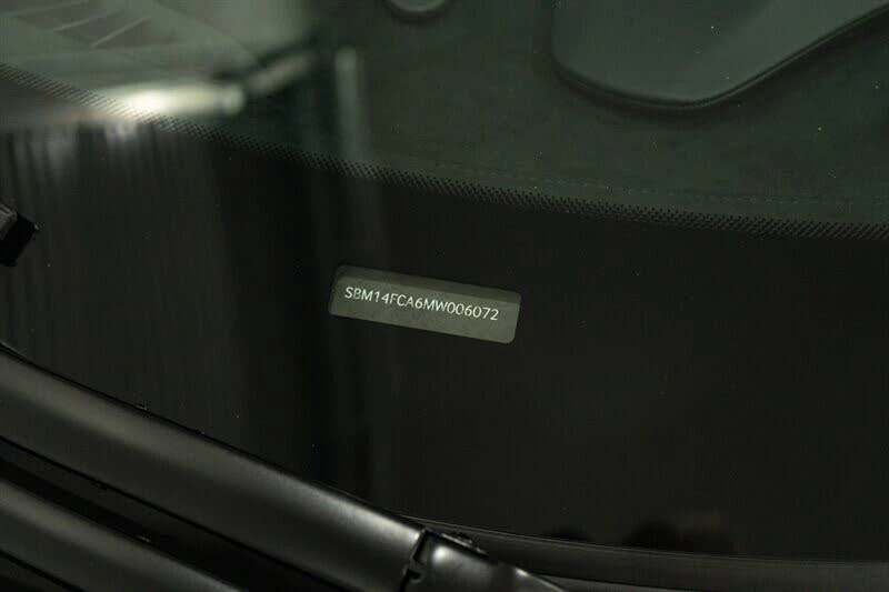 2021 McLaren 720S - Image 15 of 31