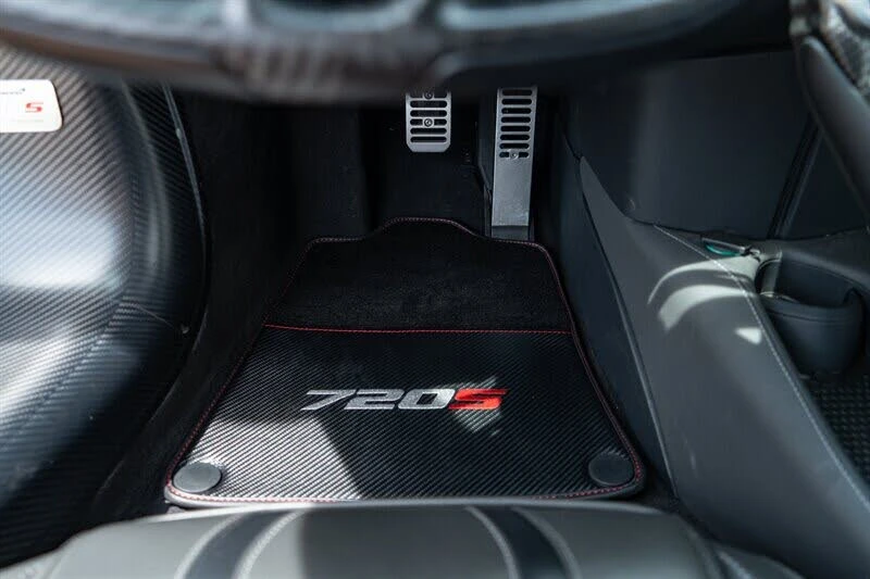 2021 McLaren 720S - Image 25 of 31