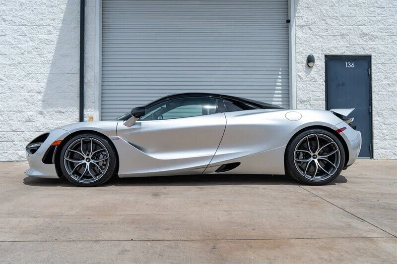 2021 McLaren 720S - Image 20 of 31