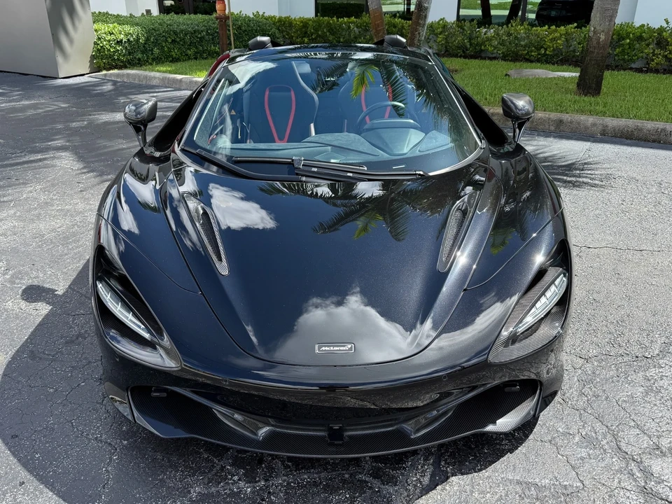 2021 McLaren 720S Spider - Image 8 of 21
