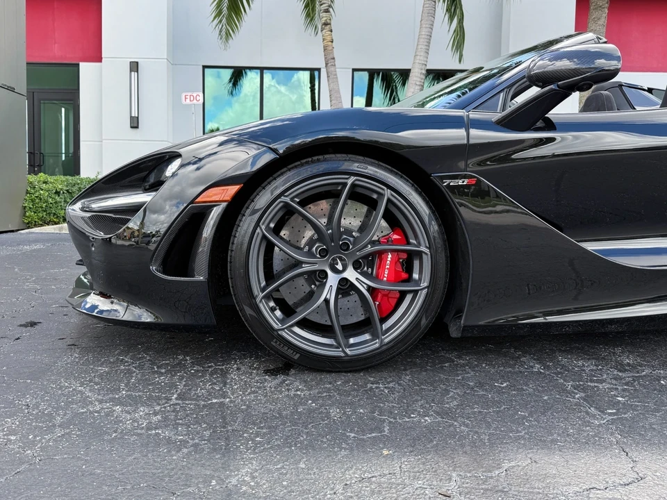 2021 McLaren 720S Spider - Image 15 of 21