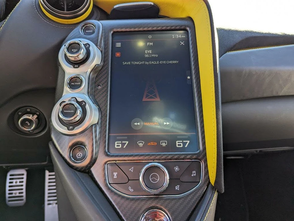 2021 McLaren 720S Spider - Image 27 of 31