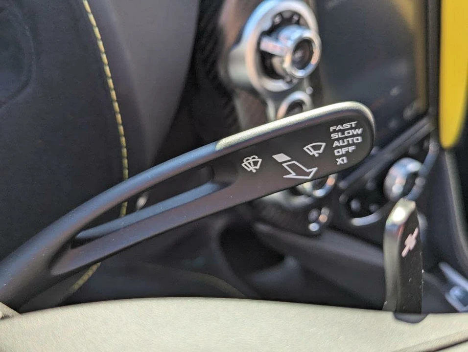 2021 McLaren 720S Spider - Image 21 of 31