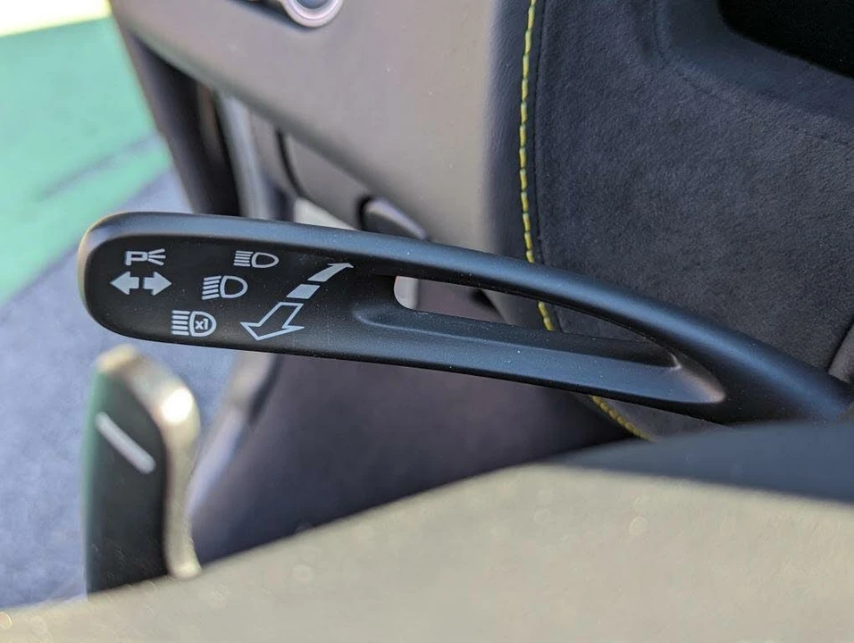 2021 McLaren 720S Spider - Image 20 of 31