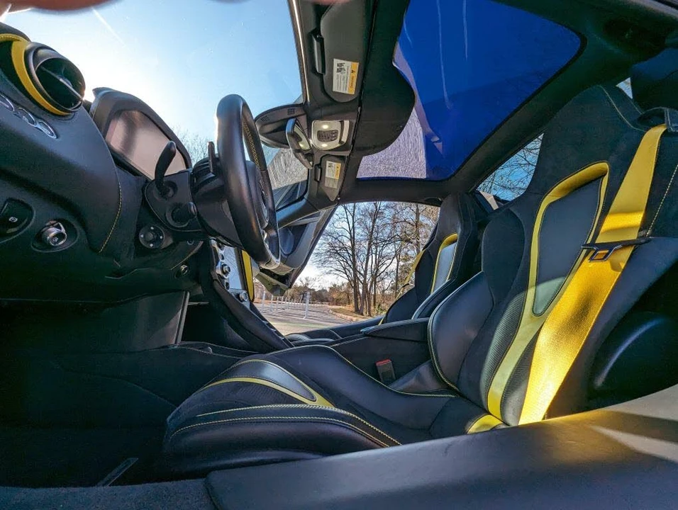 2021 McLaren 720S Spider - Image 31 of 31