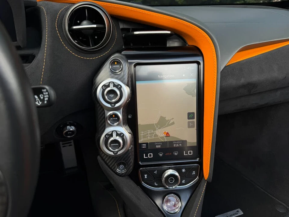 2021 McLaren 720S Spider - Image 27 of 31