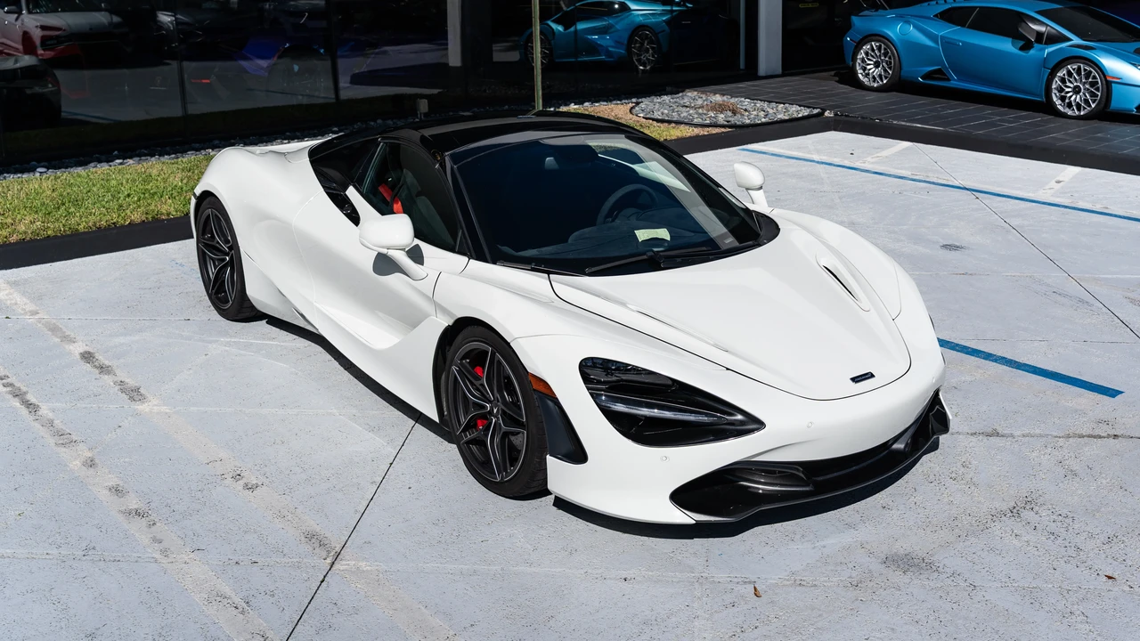 2021 McLaren 720S Spider - Image 4 of 31
