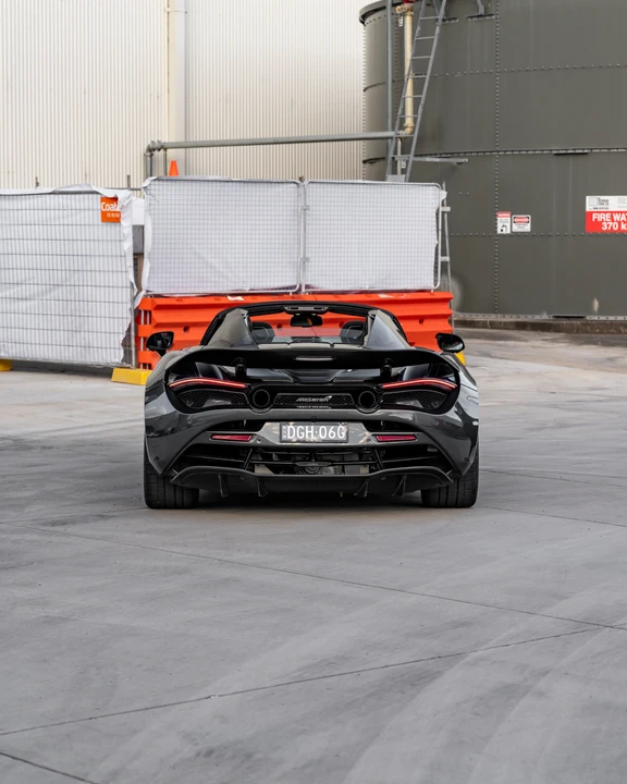 2021 McLaren 720S Spider - Image 27 of 31