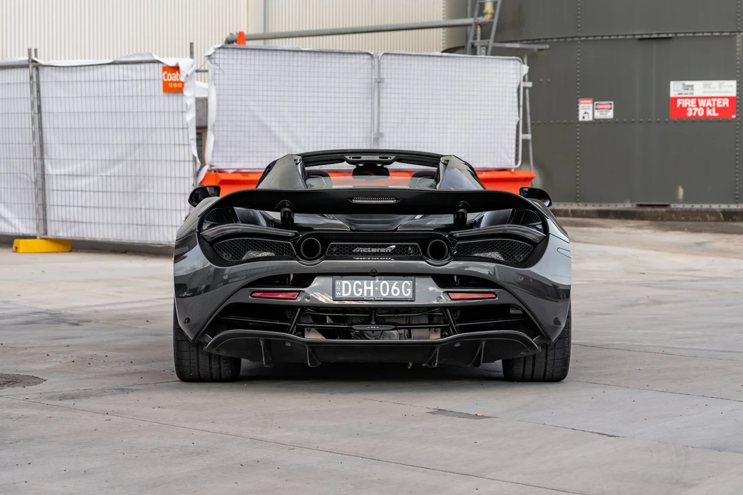 2021 McLaren 720S Spider - Image 6 of 31