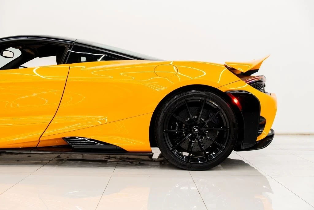 2021 McLaren 765LT - Image 14 of 21