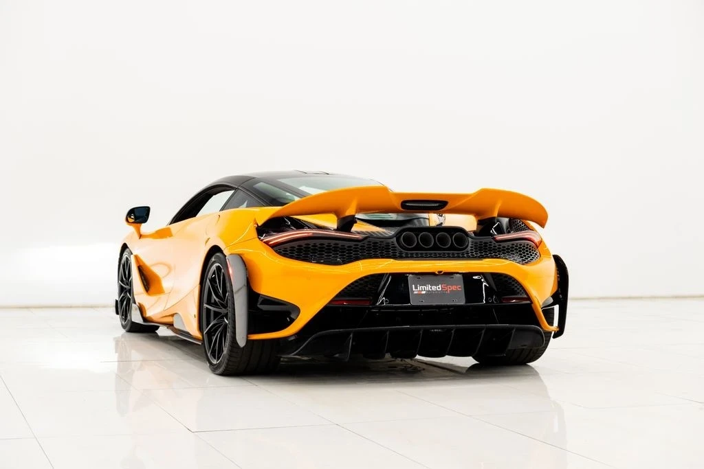 2021 McLaren 765LT - Image 16 of 21