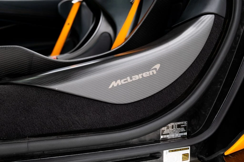 2021 McLaren 765LT - Image 20 of 21