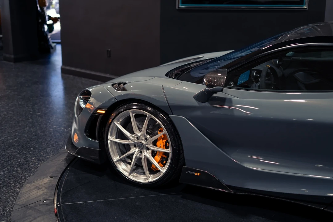 2021 McLaren 765LT - Image 5 of 31
