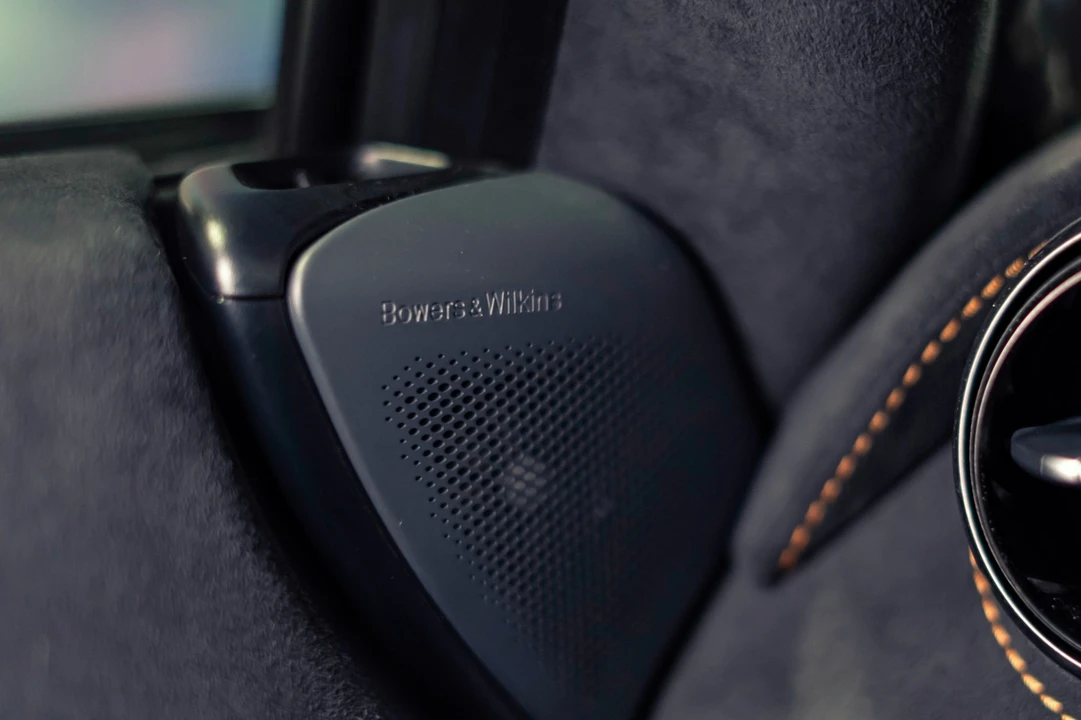 2021 McLaren 765LT - Image 8 of 31