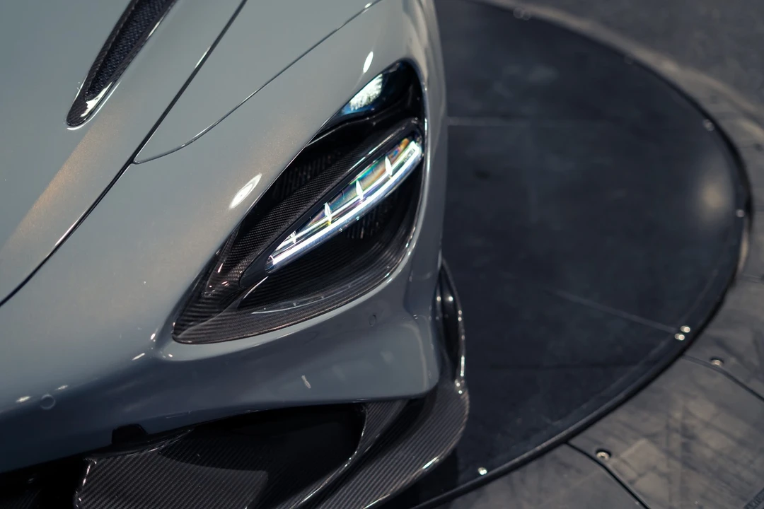 2021 McLaren 765LT - Image 27 of 31