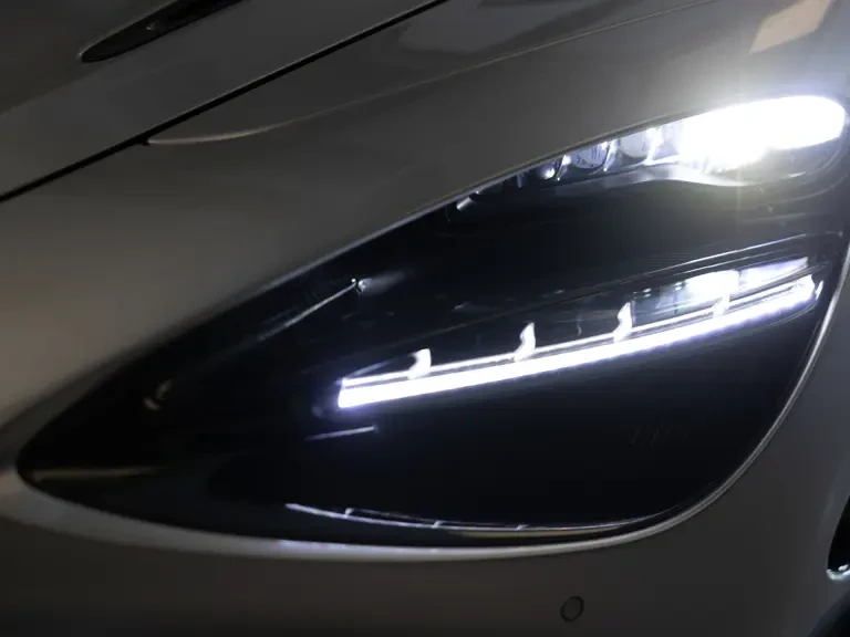 2021 McLaren 765LT - Image 29 of 31