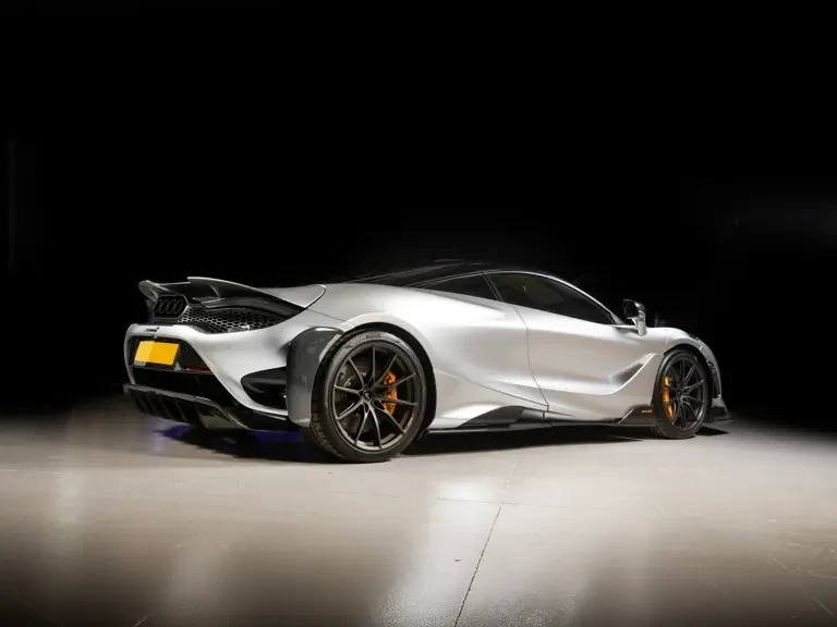 2021 McLaren 765LT - Image 3 of 31