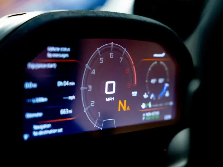 2021 McLaren 765LT - Image 17 of 31