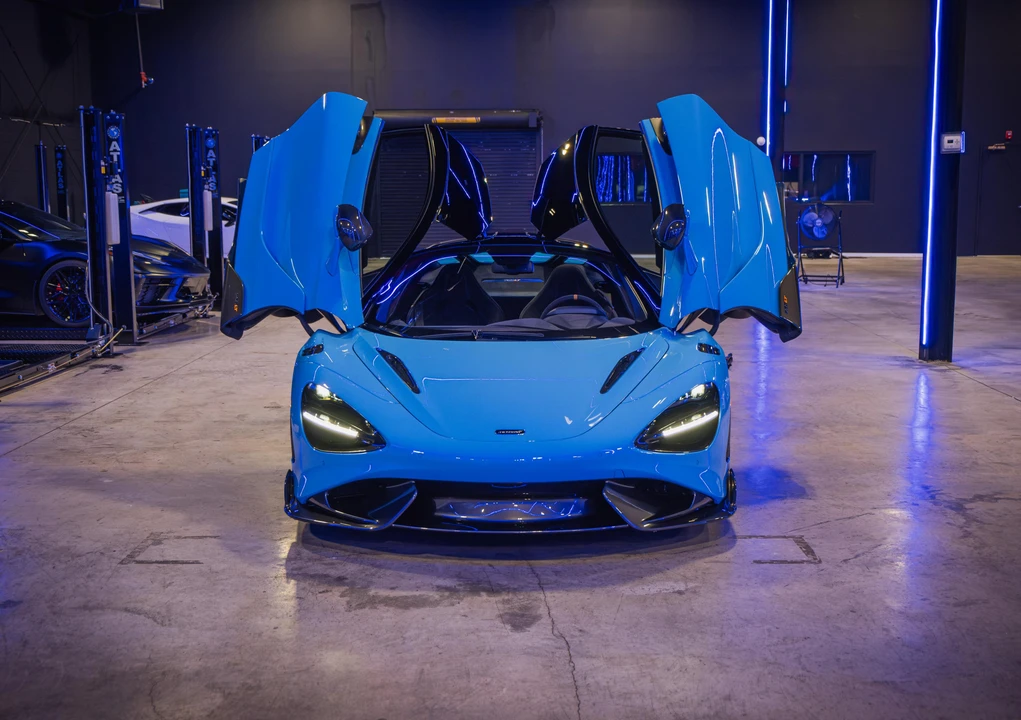 2021 McLaren 765LT - Image 18 of 31