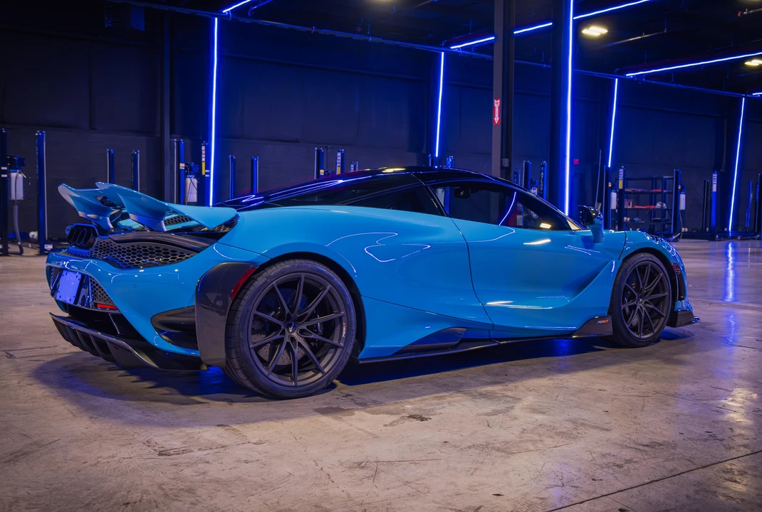 2021 McLaren 765LT - Image 15 of 31